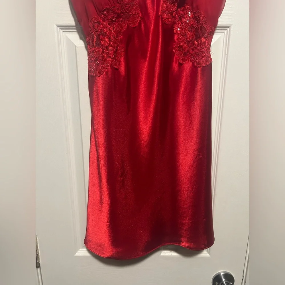 Vintage Victoria's Secret Gold Label Semi Sheer Lace Red Slip Dress Size Medium
